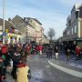 En we zijn er weer ingetrapt... #optocht #kaaiendonk #gaten #schietnietopzo #koud geen #fijnfisjenie #fb