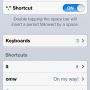 De iPhone plaag met eeuwige hoofdletters is opgelost door tip v @PhotoJeanique!  instellingen>toetsenbord>shortcuts