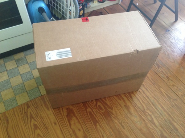Oh, mein Paket mit „Computerschrott“ was ich auf ebay für 1€ geschossen habe ist angekommen
