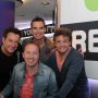 #538Radio Wat een gezellige boel vanmorgen! Rene, @jvdboom & @gerardjoling oftewel De Toppers waren te gast bij @Eversstaatop538! Video’s check je op www.538gemist.nl. 