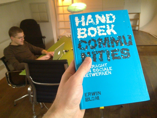 handboek binnen... FF lezen of die @erwblo er iets van begrijpt