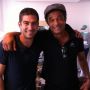 @NoahYannick "Qui peut dire qu'il a déjà pleuré de joie dans les bras de son père ?" #lundisoir #Eurosport