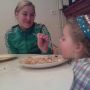 Feeding time... @bbenbb2 helps