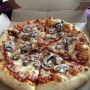 Bier en pizza wednesday! Yooooolooo