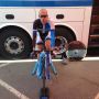 Preparing the prologue of Tour of Romandie: @stefclement. Roadbike or tt bike? None of the both...Giant Propel!