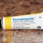@j_lyn26 no it can make the eye worse. You would need this type of ointment to use on the cat. 