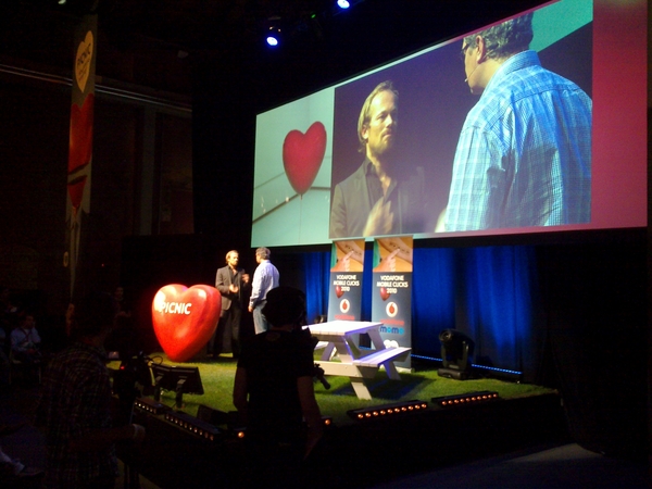 Russell Buckley interviewed by @vangeest #picnic10