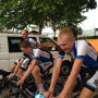 .@RGUpdate, @s_kruijswijk and @Stefclement  doing their cooling down on the Tacx. #giro #ridethefuture - http://moby.to/3boz8u 
